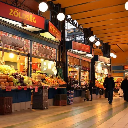 Central - Fővám *