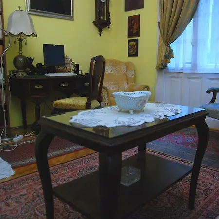 Central - Fővám